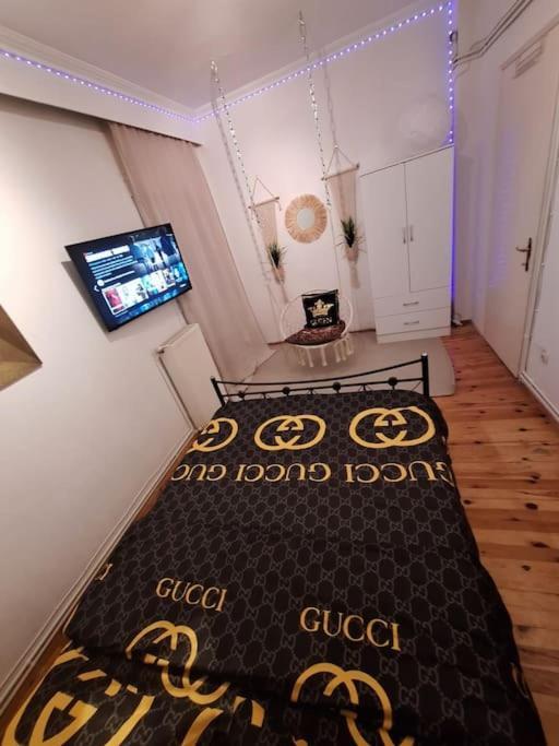 סלוניקי Queen Suites 60M2 מראה חיצוני תמונה